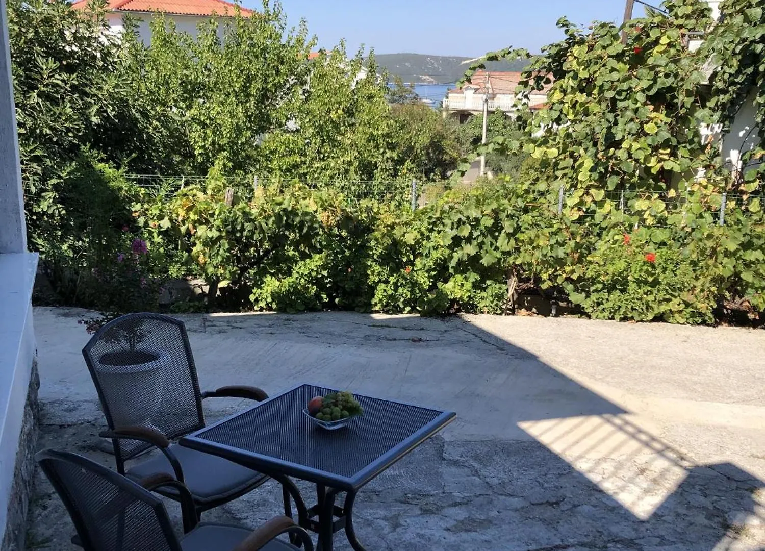 דירה סופטרסקה דראגה Charmantes Appartement Mit Grosser Terrasse