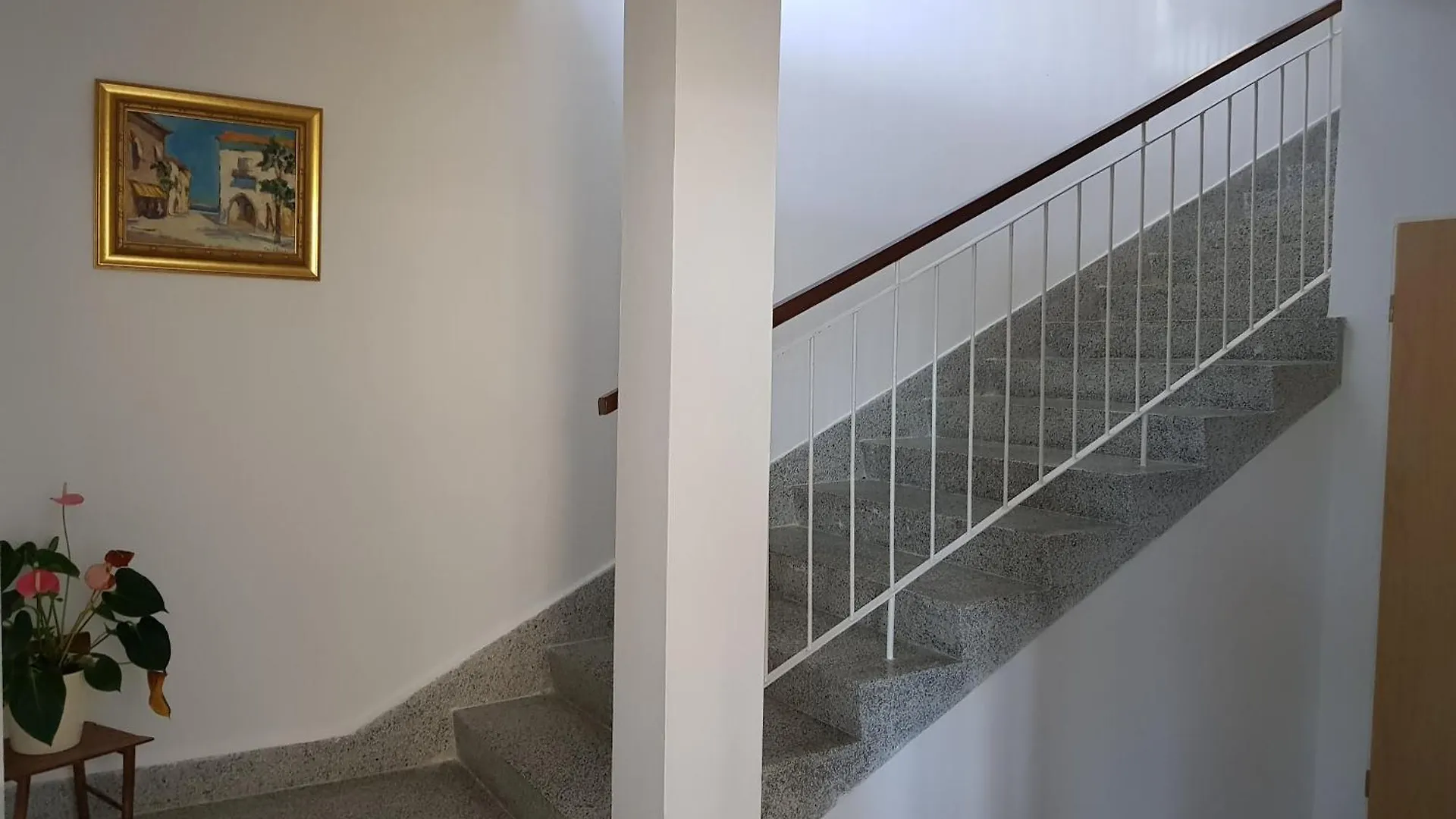 Apartment Charmantes Appartement Mit Grosser Terrasse Supetarska Draga Croatia