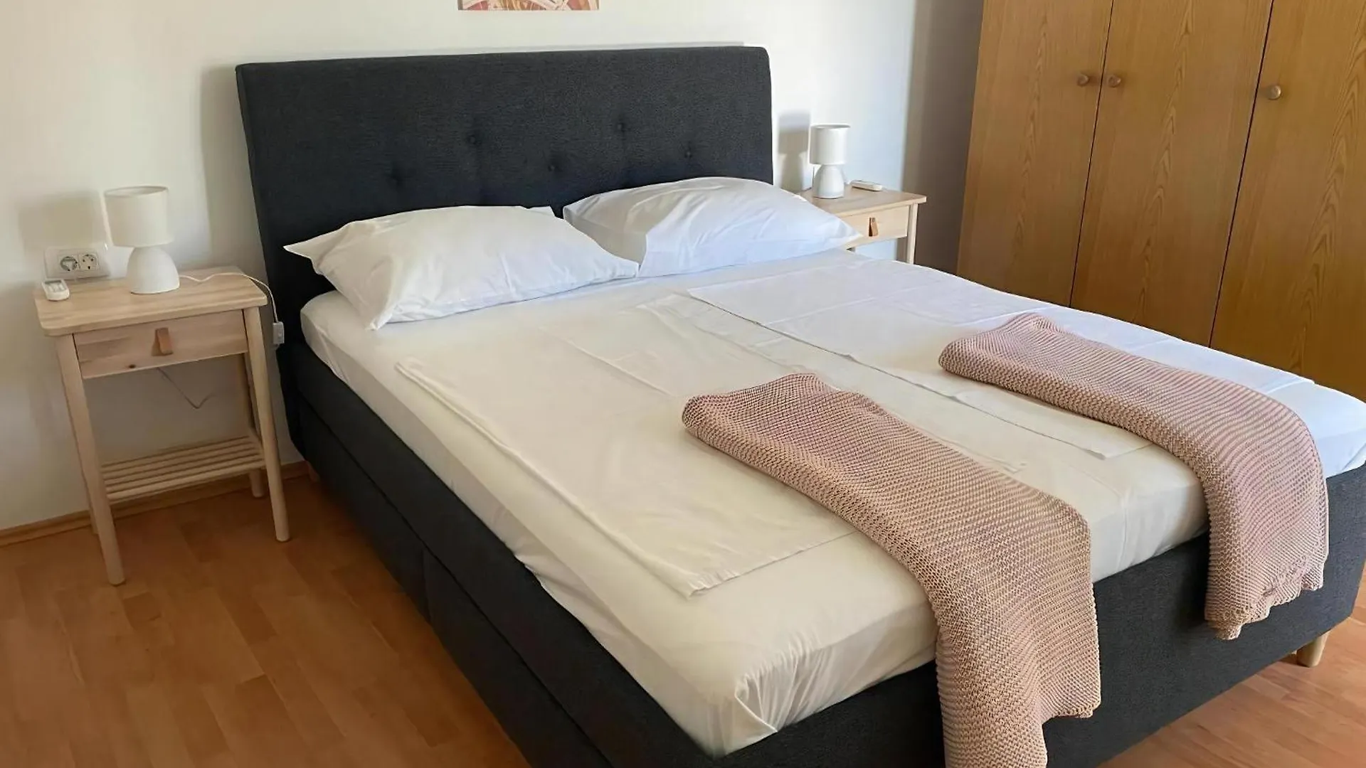 Charmantes Appartement Mit Grosser Terrasse Supetarska Draga